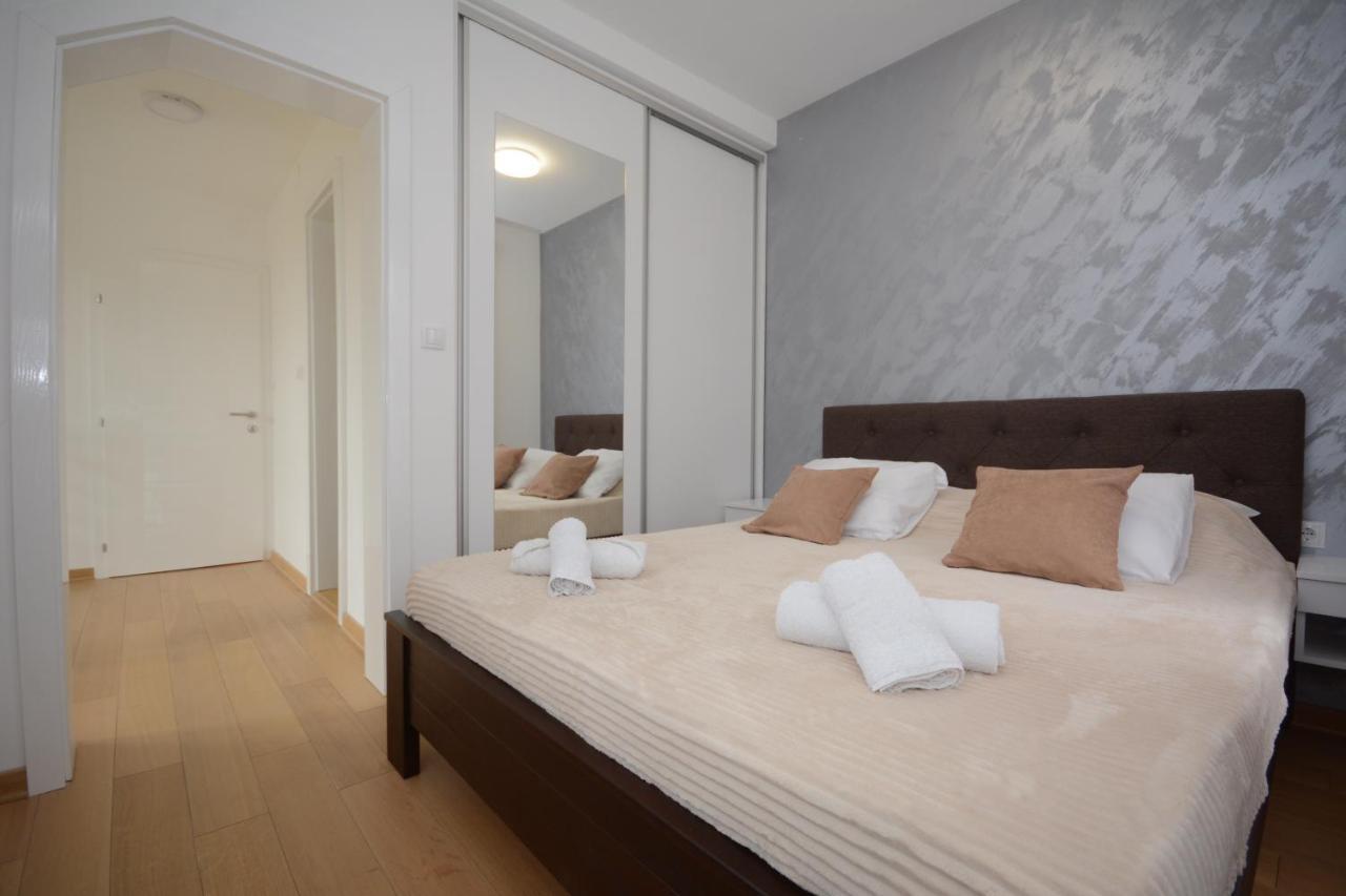 Crown House Aparthotel Vrnjačka Banja Kültér fotó