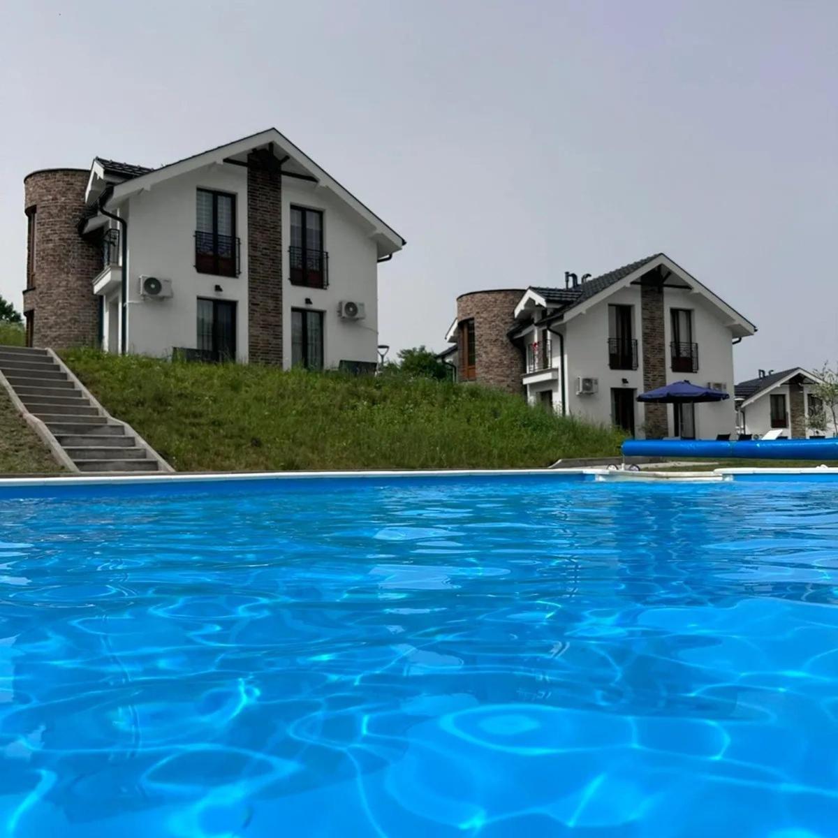 Crown House Aparthotel Vrnjačka Banja Kültér fotó